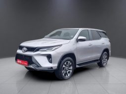
										TOYOTA FORTUNER 2.4 GD-6 RB AT full									