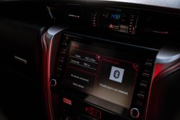 
										Toyota Fortuner 2.8GD-6 4×4 full									
