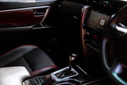 
										Toyota Fortuner 2.8GD-6 4×4 full									
