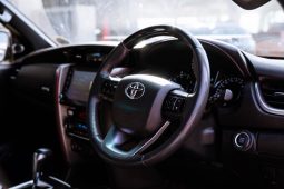 
										Toyota Fortuner 2.8GD-6 4×4 full									