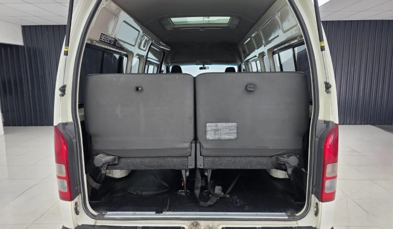 
								Toyota Hiace Sesfikile 2.5D 16 Seater Bus full									