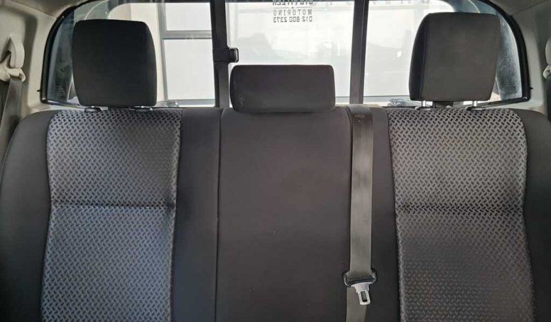 
								Toyota Hilux 2.4 Gd-6 D/cab 4X4 Srx full									