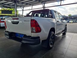 
										Toyota Hilux 2.4 Gd-6 D/cab 4X4 Srx full									