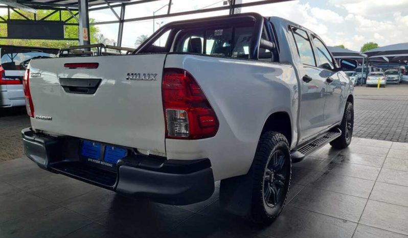 
								Toyota Hilux 2.4 Gd-6 D/cab 4X4 Srx full									