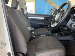 
										Toyota Hilux 2.4 Gd-6 D/cab Rb Srx full									