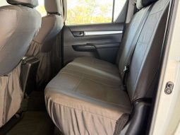 
										Toyota Hilux 2.4 Gd-6 D/cab Rb Srx full									