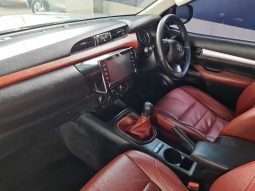 
										Toyota Hilux 2.4 Gd-6 Rb Raider D Cab full									