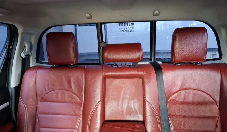 
								Toyota Hilux 2.4 Gd-6 Rb Raider D Cab full									
