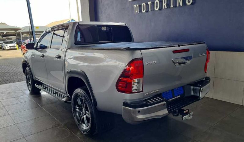 
								Toyota Hilux 2.4 Gd-6 Rb Raider D Cab full									