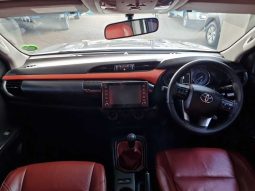 Toyota Hilux 2.4 Gd-6 Rb Raider D Cab