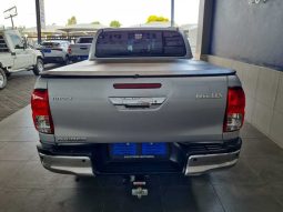 Toyota Hilux 2.4 Gd-6 Rb Raider D Cab