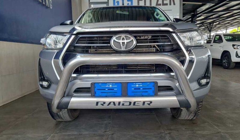 
								Toyota Hilux 2.4 Gd-6 Rb Raider D Cab full									