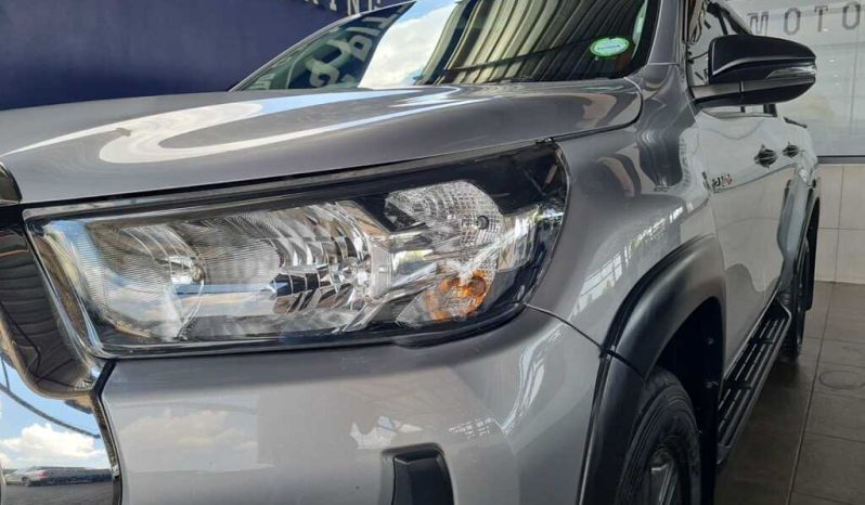 
								Toyota Hilux 2.4 Gd-6 Rb Raider D Cab full									