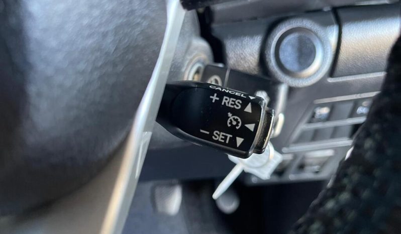 
								Toyota Hilux 2.4 Gd-6 Rb Raider Xc full									