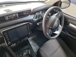 
										Toyota Hilux 2.4 Gd-6 Rb Raider Xc full									