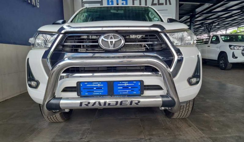 
								Toyota Hilux 2.4 Gd-6 Rb Raider Xc full									