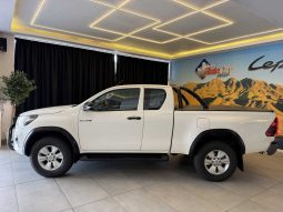 
										Toyota Hilux 2.4 Gd-6 X/cab Rb Srx full									