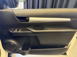
										Toyota Hilux 2.4 Gd-6 X/cab Rb Srx full									