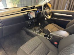 
										Toyota Hilux 2.4 Gd-6 X/cab Rb Srx full									