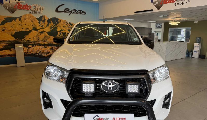 
								Toyota Hilux 2.4 Gd-6 X/cab Rb Srx full									
