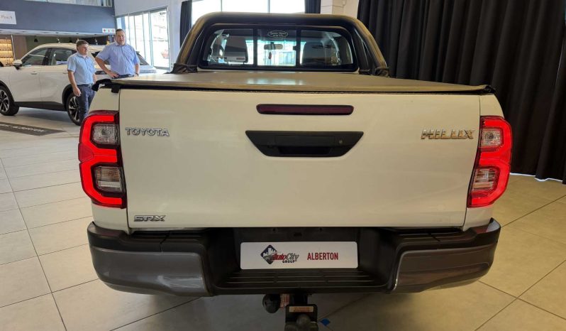 
								Toyota Hilux 2.4 Gd-6 X/cab Rb Srx full									