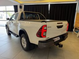 
										Toyota Hilux 2.4 Gd-6 X/cab Rb Srx full									