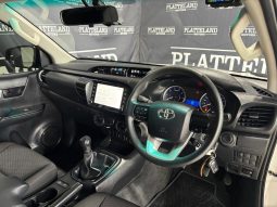 
										Toyota Hilux 2.4GD-6 Xtra cab SRX full									