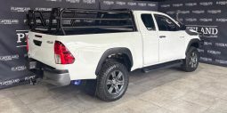 
										Toyota Hilux 2.4GD-6 Xtra cab SRX full									