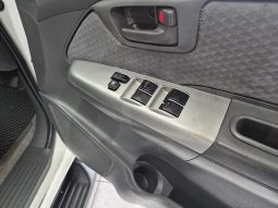 
										Toyota Hilux 2.5 D-4D D/cab 4X4 Srx full									