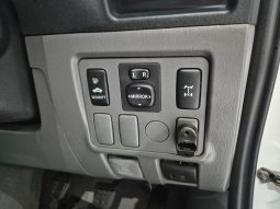 
										Toyota Hilux 2.5 D-4D D/cab 4X4 Srx full									