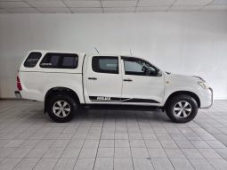 Toyota Hilux 2.5 D-4D D/cab 4X4 Srx
