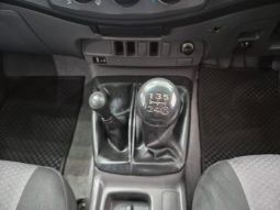 
										Toyota Hilux 2.5 D-4D D/cab 4X4 Srx full									