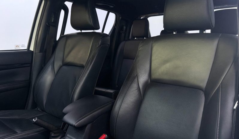
								Toyota Hilux 2.8 Gd-6 D/cab Rb Legend 50 At full									
