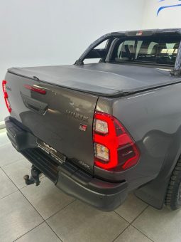 
										Toyota Hilux 2.8 Gd-6 Gr-S 4X4 At D Cab full									