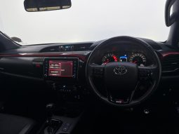 Toyota Hilux 2.8 Gd-6 Gr-S 4X4 At D Cab