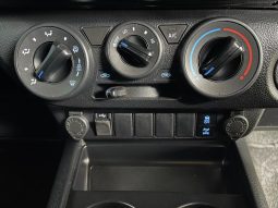 
										Toyota Hilux 2.8 Gd-6 Rb Legend At X Cab full									