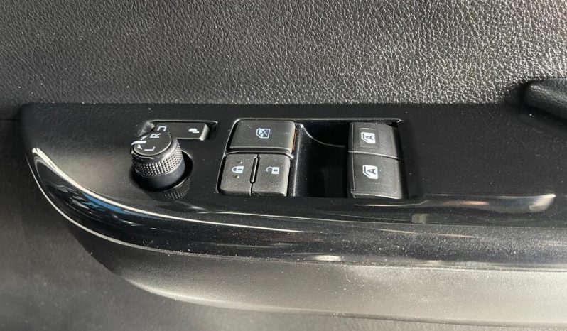 
								Toyota Hilux 2.8 Gd-6 Rb Legend At X Cab full									