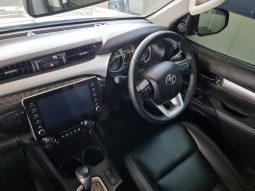 
										Toyota Hilux 2.8 Gd-6 Rb Raider D Cab 6at full									