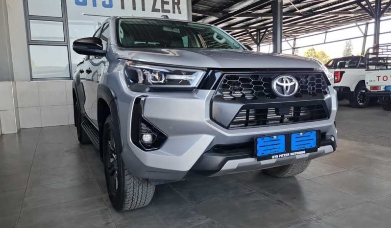 
								Toyota Hilux 2.8 Gd-6 Rb Raider D Cab 6at full									