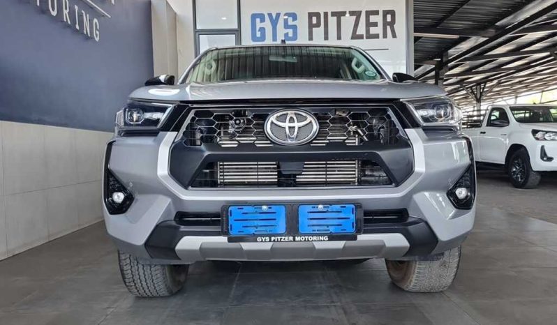 
								Toyota Hilux 2.8 Gd-6 Rb Raider D Cab 6at full									