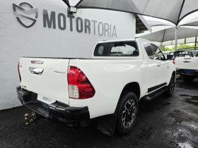 Toyota Hilux 2.8 Gd-6 X/cab 4X4 Rb Legend 50 At