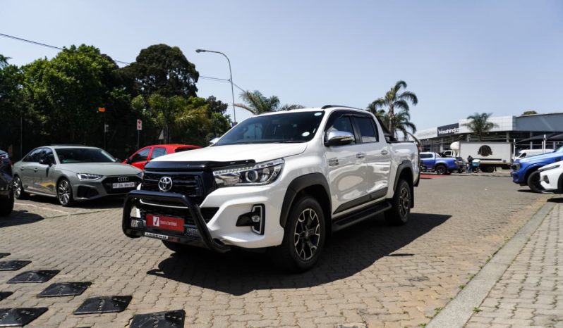 
								Toyota Hilux 2.8GD-6 Double Cab Legend 50 full									