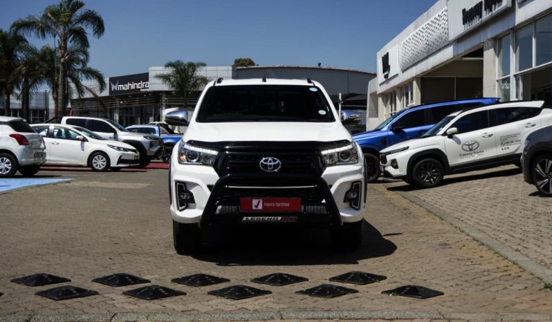 
								Toyota Hilux 2.8GD-6 Double Cab Legend 50 full									
