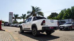 
										Toyota Hilux 2.8GD-6 Double Cab Legend 50 full									