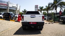 
										Toyota Hilux 2.8GD-6 Double Cab Legend 50 full									