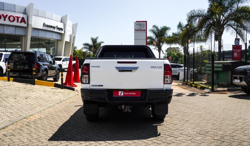 
								Toyota Hilux 2.8GD-6 Double Cab Legend 50 full									