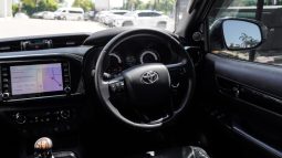 
										Toyota Hilux 2.8GD-6 Double Cab Legend 50 full									