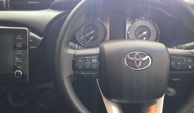 
								Toyota HILUX 2016 ON HILUX 2.4 GD-6 RB RAIDER P/U E/CAB full									