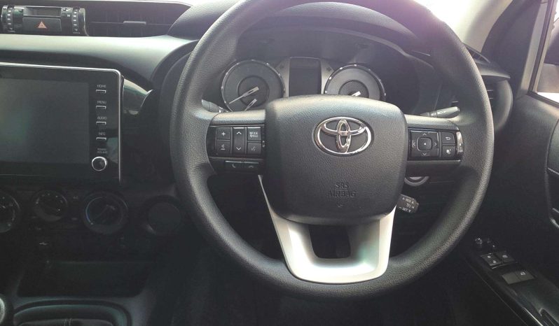 
								Toyota HILUX 2016 ON HILUX 2.4 GD-6 RB RAIDER P/U E/CAB full									
