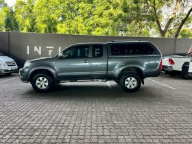 Toyota Hilux 3.0 D-4D Xtra Cab R/body Raider
